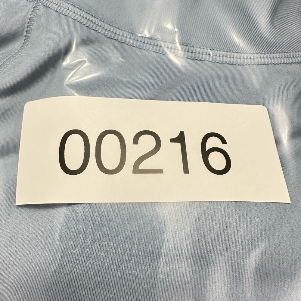 Athleta Women's Light Blue Polyester Mock Neck Long Sleeve Top Size L - Picture 10 of 10